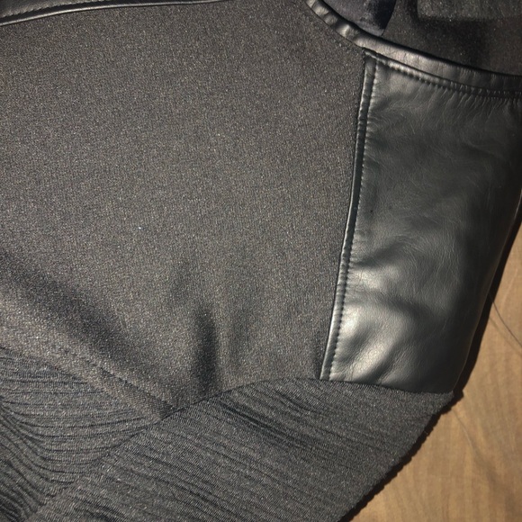 Crop Jacket - Picture 3 of 5